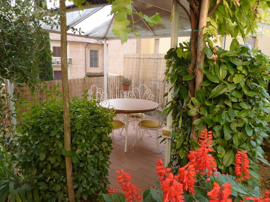 Primettahouse Hotell San Gimignano Exteriör bild